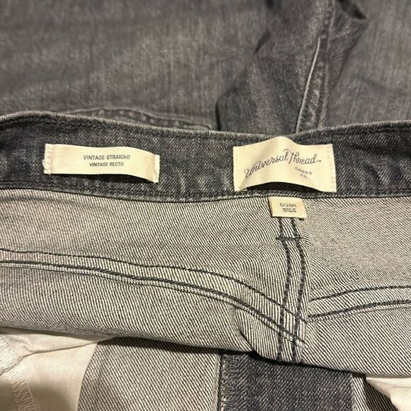 Universal Thread Vintage Straight Jeans Black Wash Size 6/28R - Picture 3 of 7